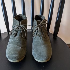 Toms Suede Booties